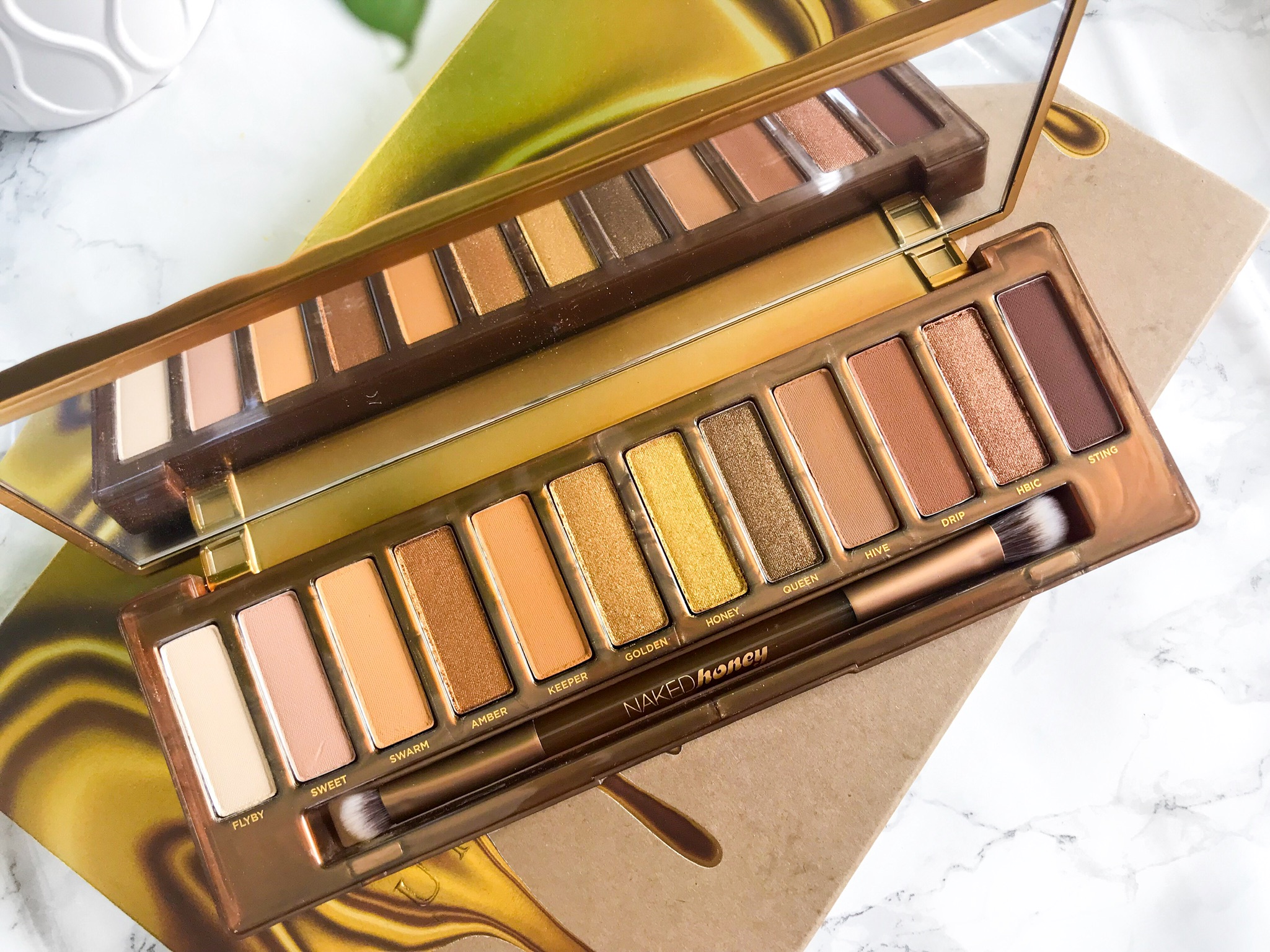 Urban Decay Naked Honey Eyeshadow Palette: Review 